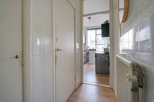 Medium property photo - Jasmijnstraat 97, 2563 RT Den Haag